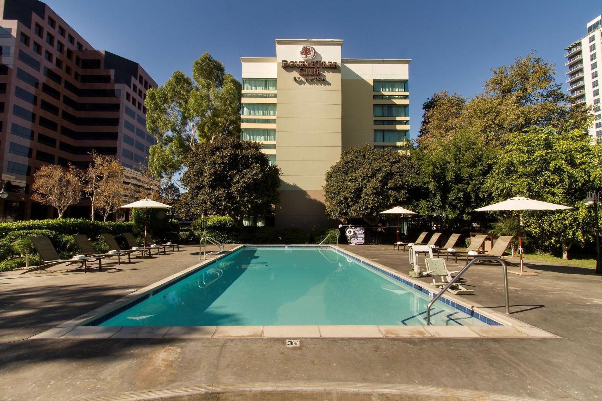 Doubletree By Hilton Orange County Airport Hotel Santa Ana Buitenkant foto
